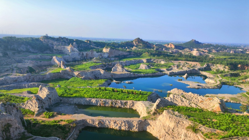 隆尧县尧山复绿后的景色。朱鹏涛摄